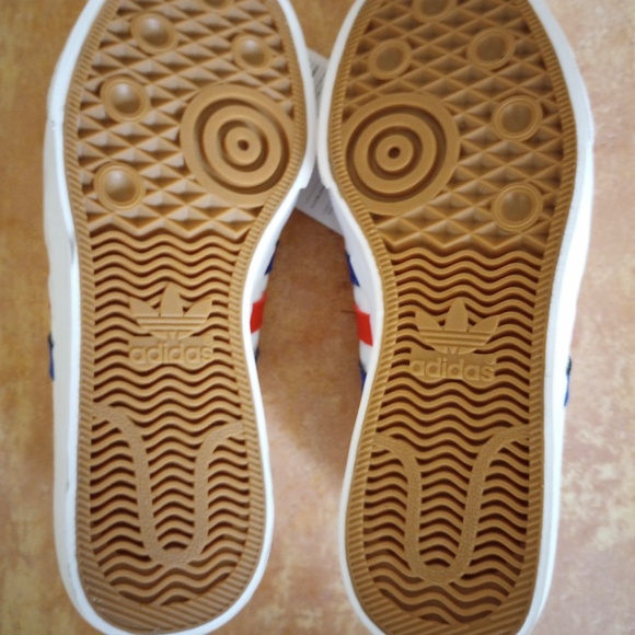 NEW Adidas NIZZA canvas shoes with blue and red stripes size 4.5 - Picture 2 of 9